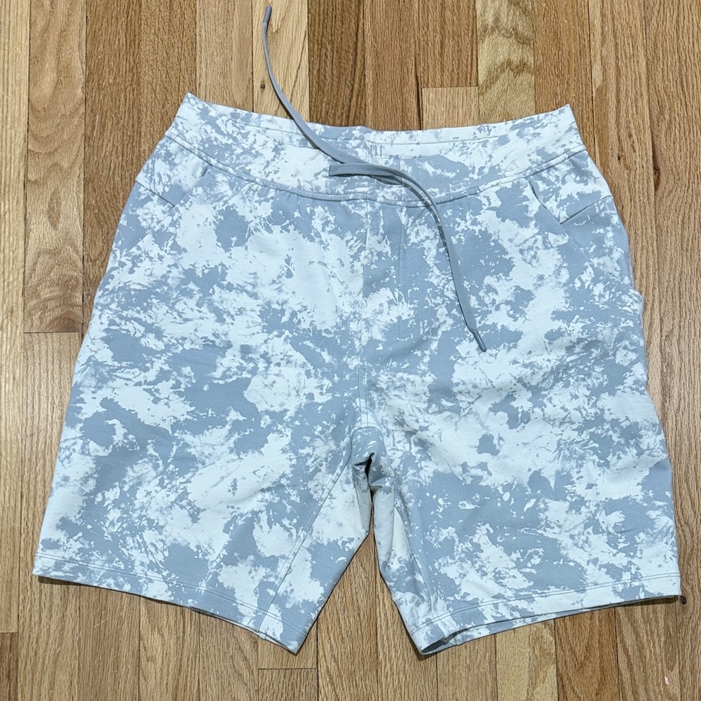 lululemon athletica grey and Cream Athletic Shorts